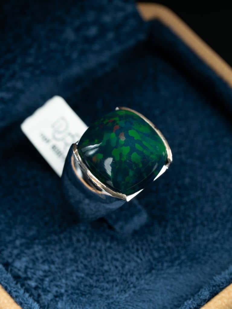 undefined - alternate view