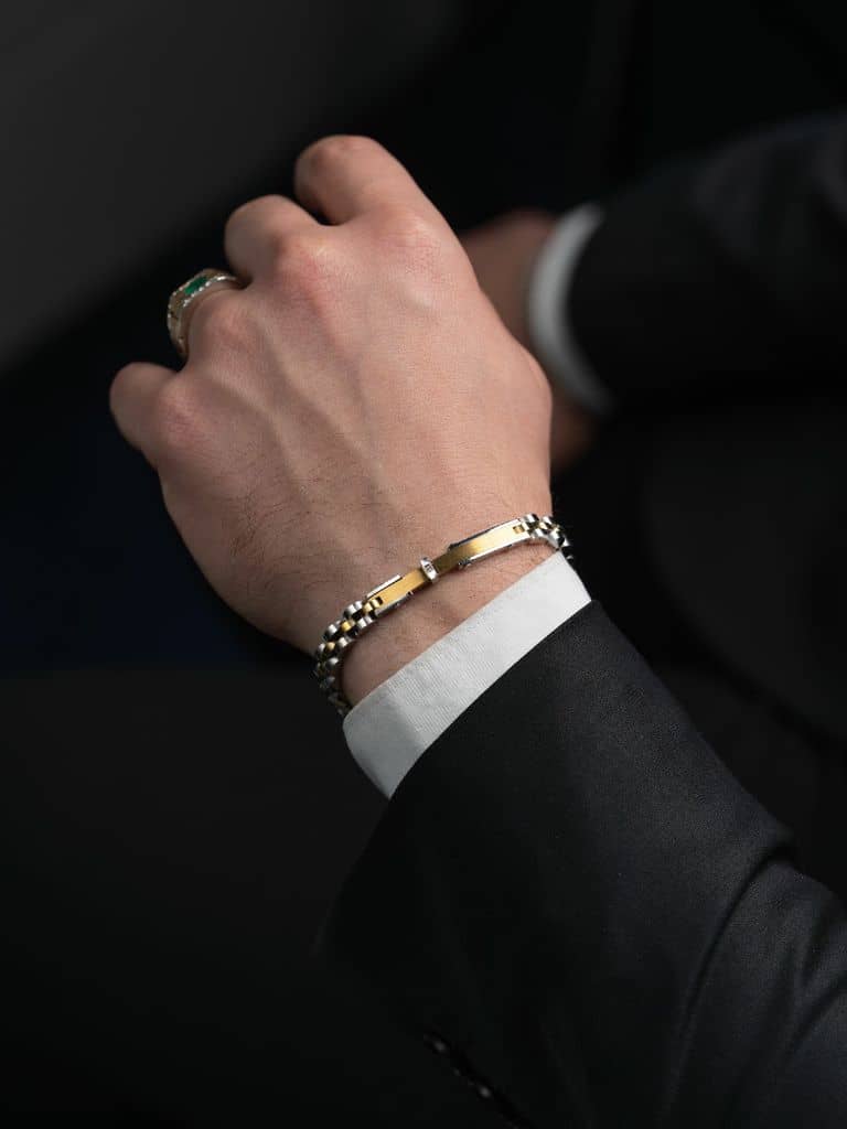 خاتم رجالي فضة مرصع بحجر أخضر - alternate view