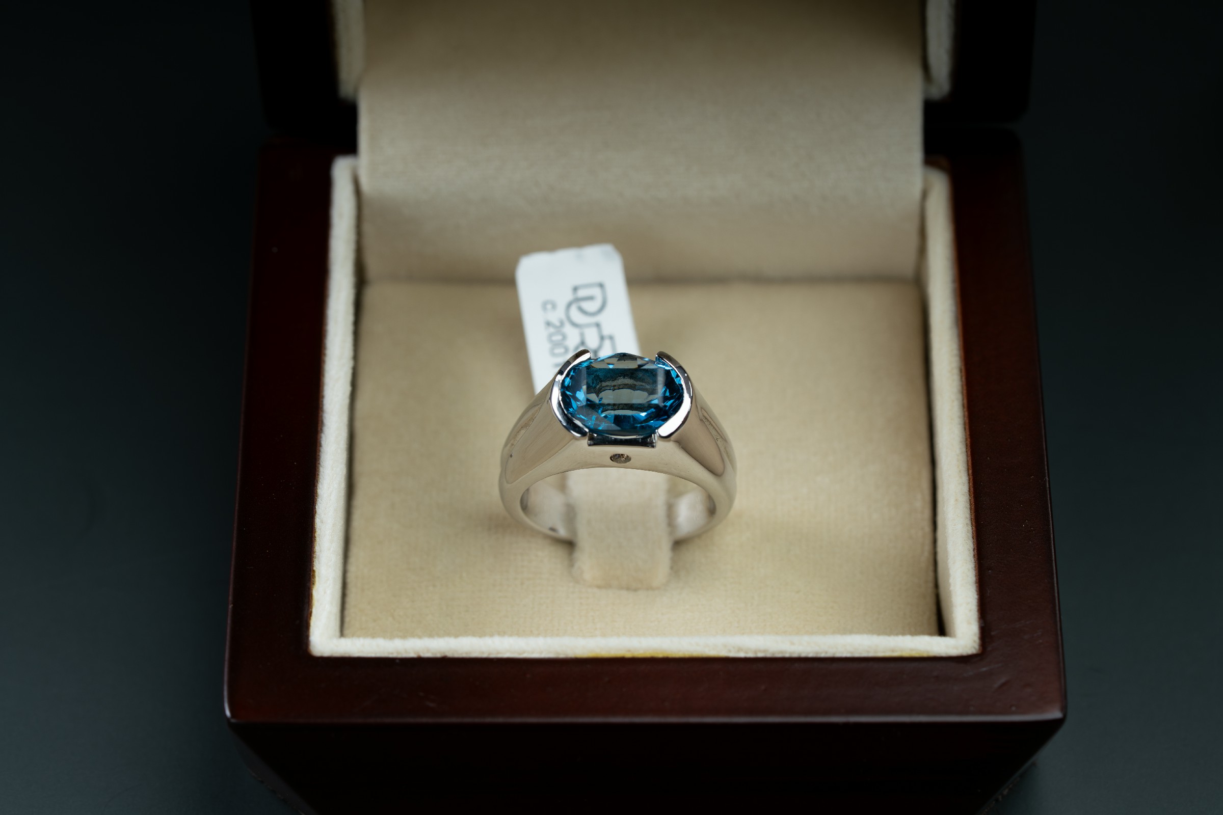 خاتم فضة صياغة يدوية بحجر التوباز اللندني الملكي - تشكيلة الرجال, خواتم رجالية, توباز