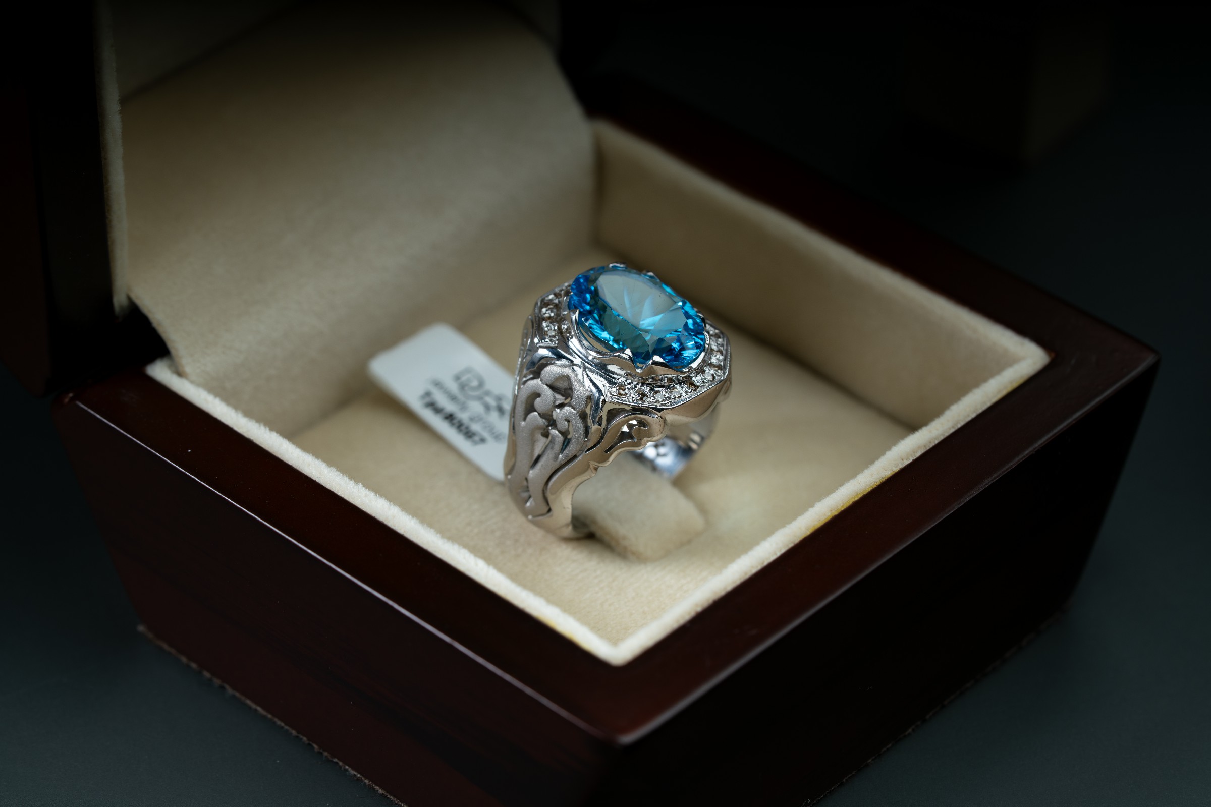 خاتم فضة صياغة يدوية بحجر التوباز السويسري والالماس - تشكيلة الرجال, خواتم رجالية, توباز