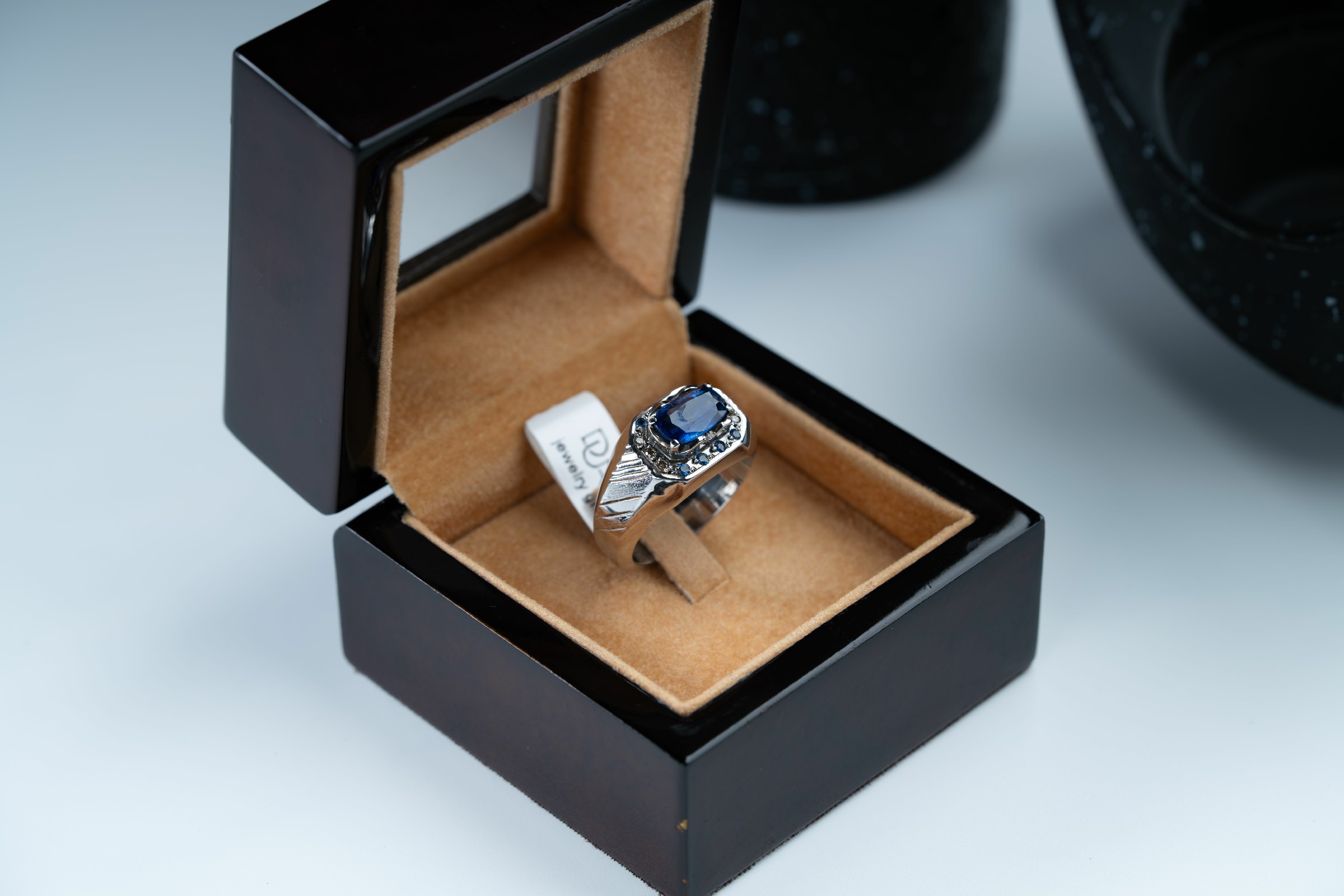 خاتم مميز بحجر الكينايت مع ترصيع الماس وحجر الزفير الافريقي - تشكيلة الرجال, خواتم رجالية, زفير 