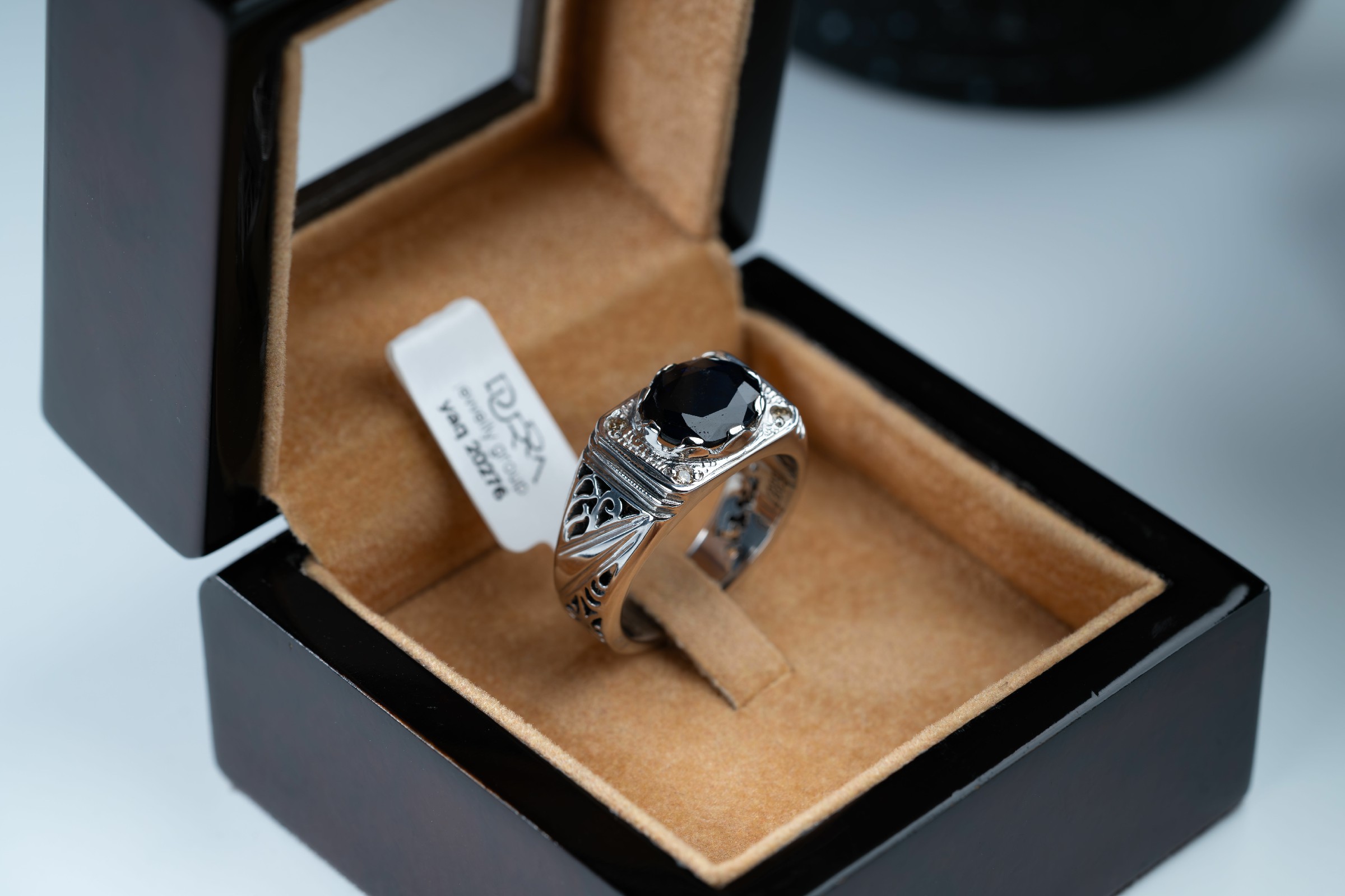 خاتم زفير افريقي صياغة يدوية بالكامل مع ترصيع الماس - تشكيلة الرجال, خواتم رجالية, زفير 