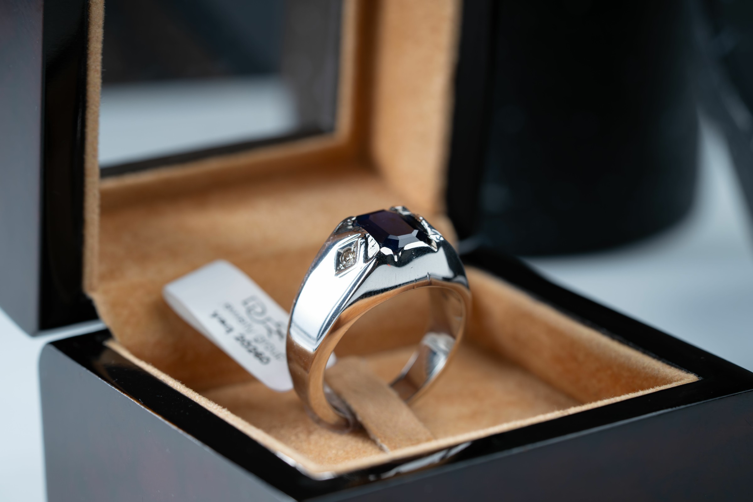 خاتم فضة صياغة يدوية مع حجر الزفير الافريقي وترصيع الماس - تشكيلة الرجال, خواتم رجالية, زفير 