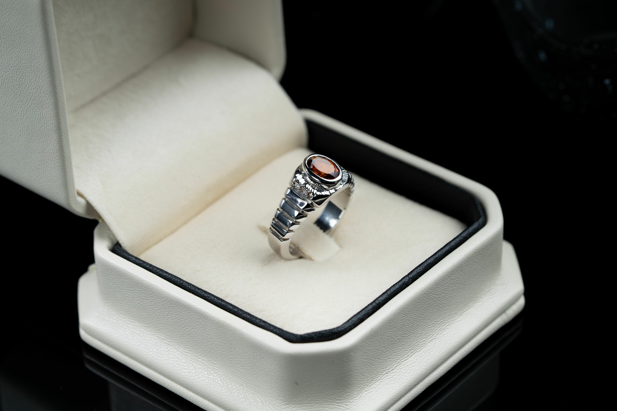 من نوار الوان حجر السترين بخاتم فضة مصاغ يدوي بالكامل مع ترصيع الماس - تشكيلة الرجال, خواتم رجالية, سترين