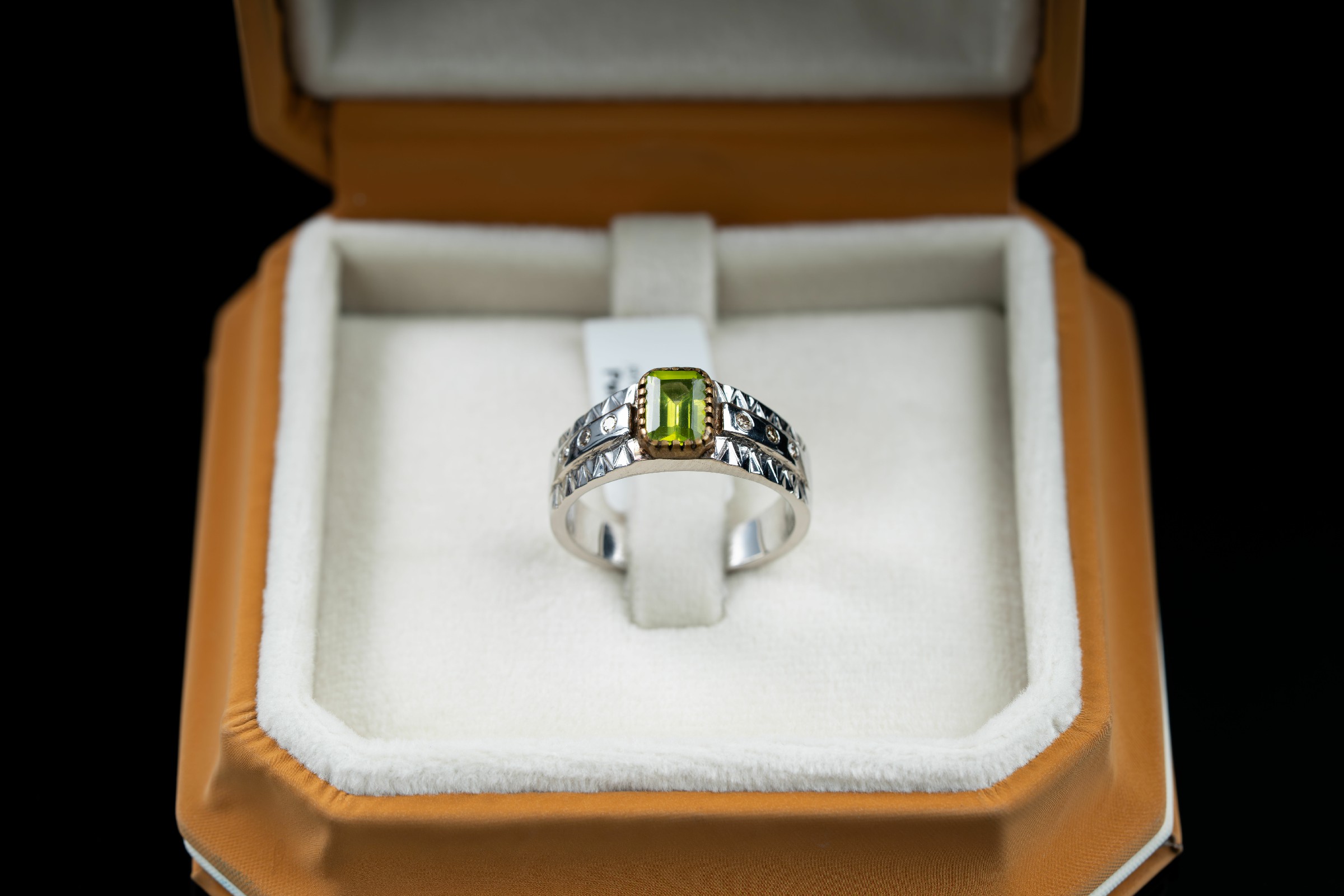 خاتم فضة مرصع بالزبرجد الأخضر وترصيع الماس - زبرجد, خواتم رجالية, تشكيلة الرجال