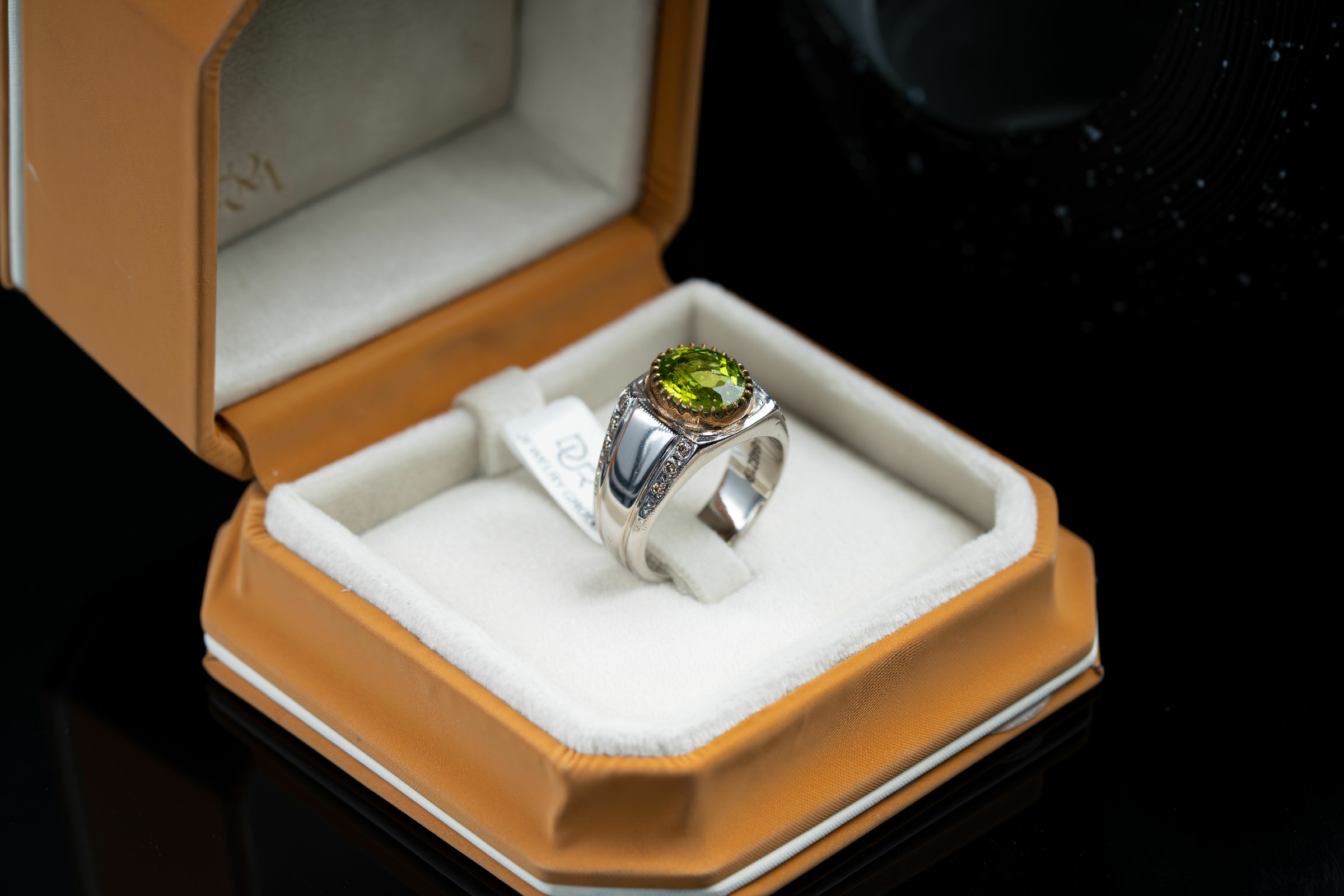 خاتم فضة رجالي بحجر الزبرجد الأخضر مع ترصيع الماس - تشكيلة الرجال, خواتم رجالية, زبرجد