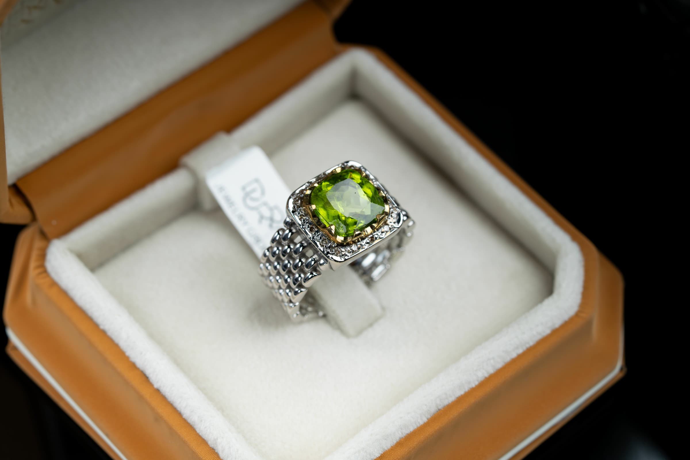 خاتم مميز رولكس صياغة يدوية بحجر الزبرجد مع ترصيع الماس - تشكيلة الرجال, خواتم رجالية, زبرجد