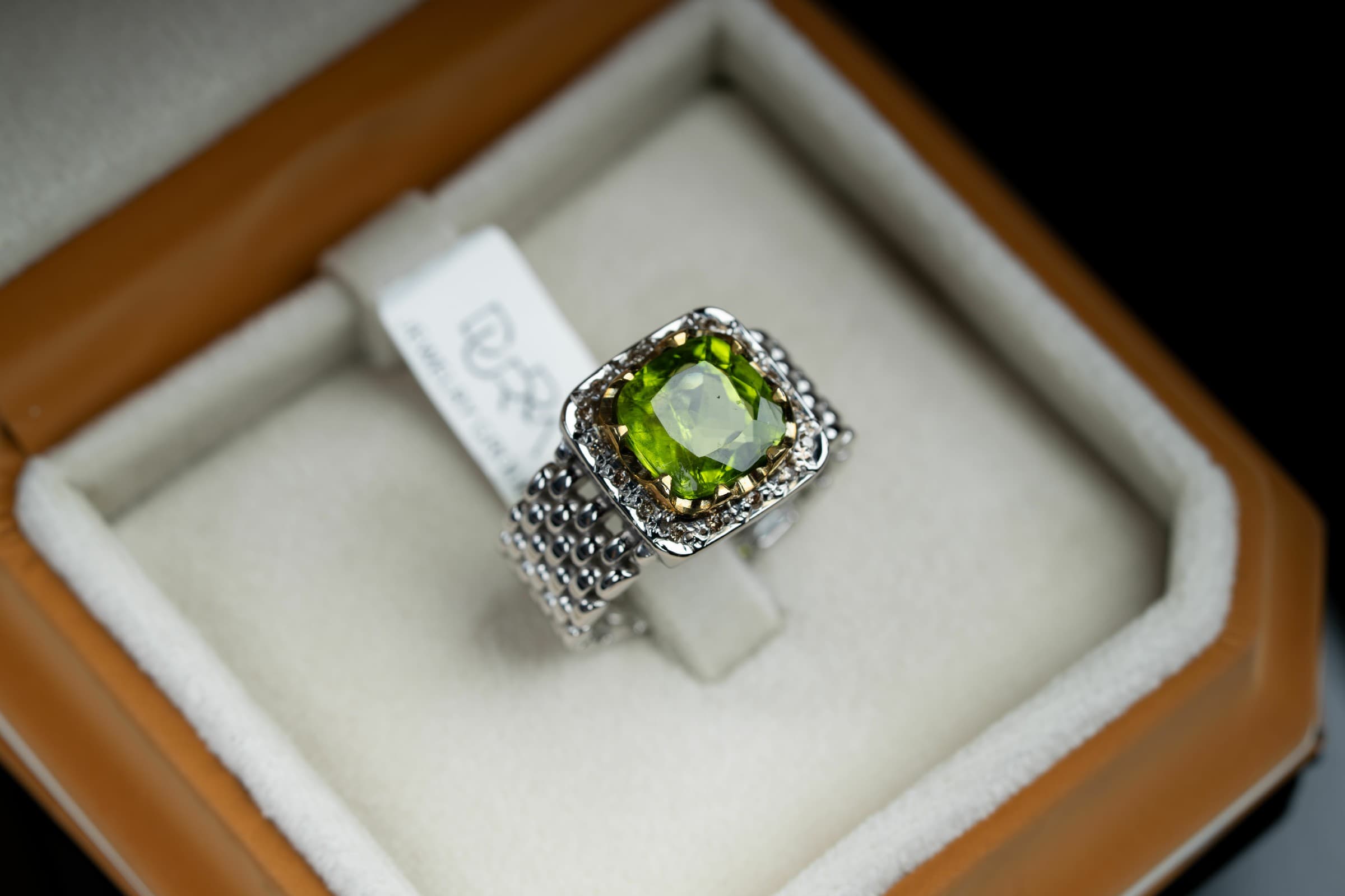 خاتم مميز رولكس صياغة يدوية بحجر الزبرجد مع ترصيع الماس - تشكيلة الرجال, خواتم رجالية, زبرجد